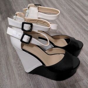 Aldo wedges